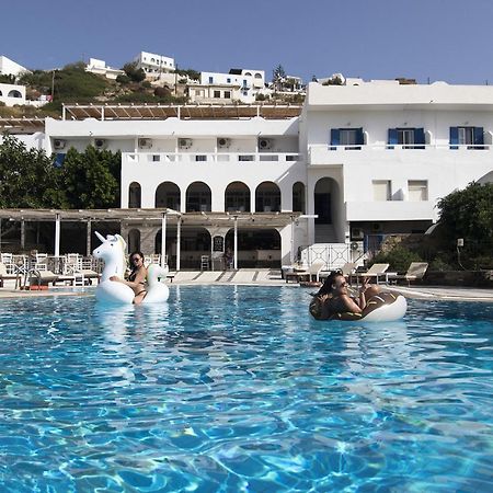 Armadoros Hotel / Ios Backpackers Exterior foto